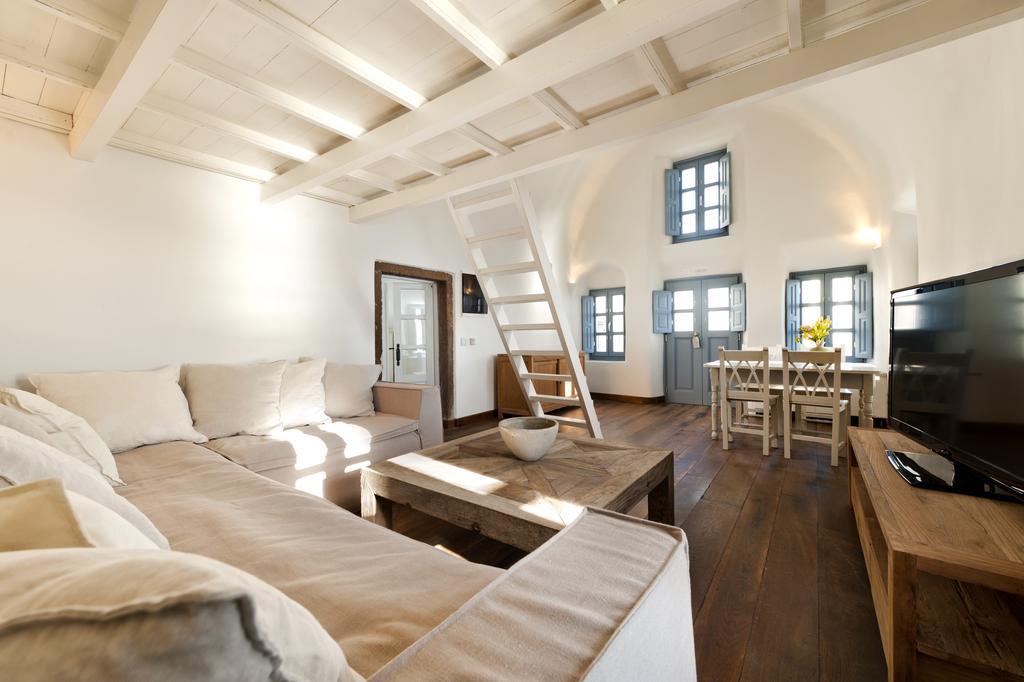 Hotel Kapari Natural Imerovigli (Santorini)